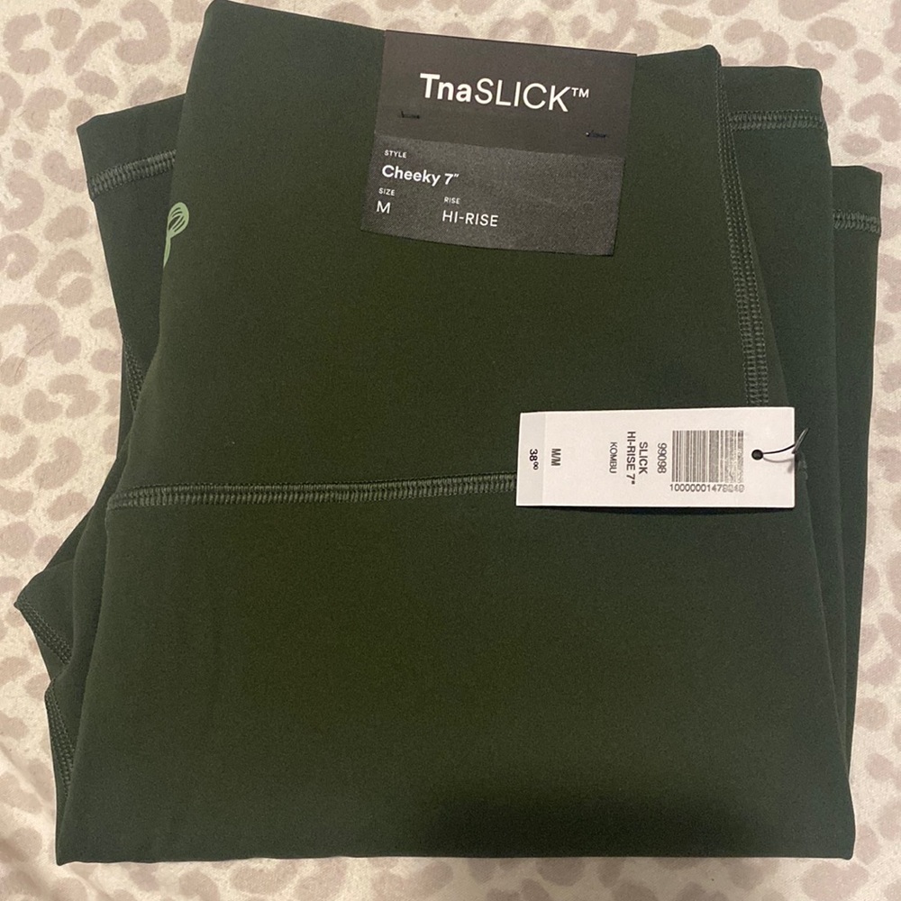 TNA Slick Cheeky 7” biker shorts